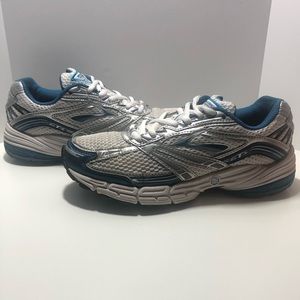 Brooks Adrenaline GTS 9